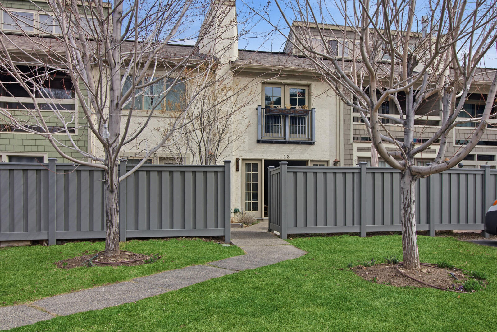 Property Photo:  280 S 3rd Ave 13  ID 83340 