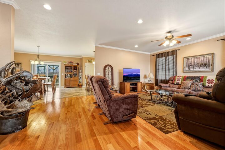 Property Photo: 543 N Pinnacle Drive WY 82834
