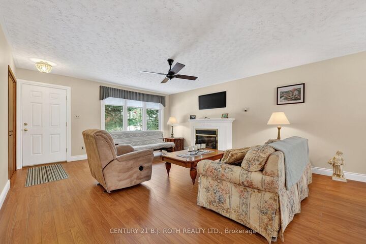 Photo de la propriété:  21 Treewood Lane  ON K0M 2B0 