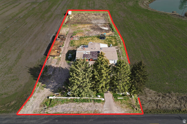 Property Photo:  2305 W 2200 S  UT 84339 