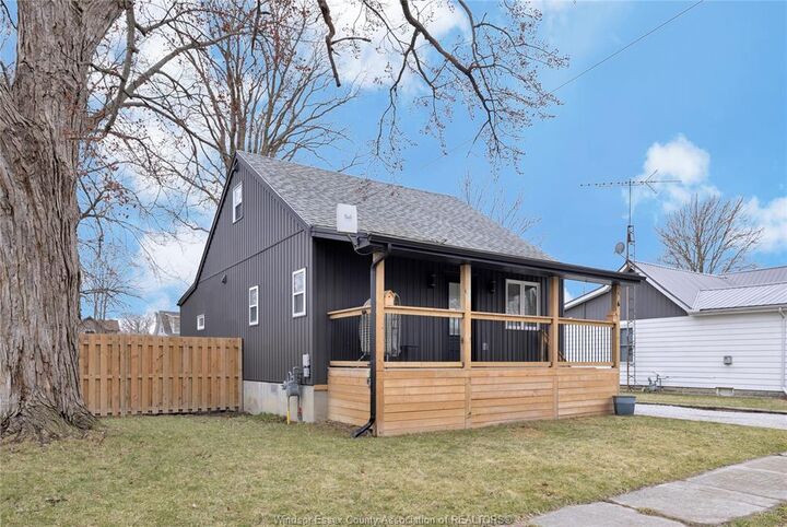 Property Photo: 6 St. Marie Street ON N0P 2L0