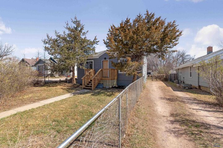 Property Photo: 1616 5th St SD 57701-6506