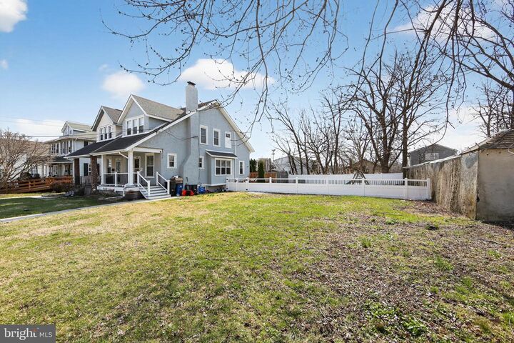 Property Photo:  1712 Orchard Avenue  PA 19033 