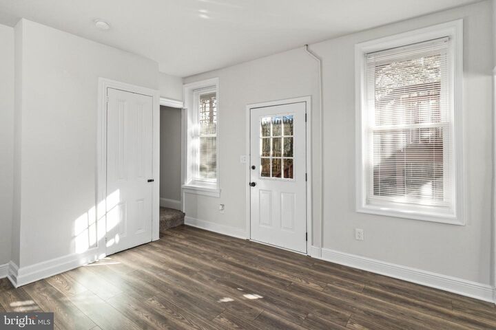 Property Photo:  148 Walnut Street 3  PA 19464 