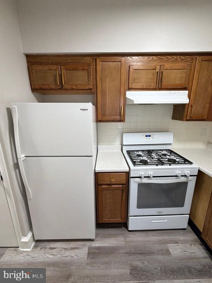 Property Photo: 7092 Forrest Avenue 103 PA 19138