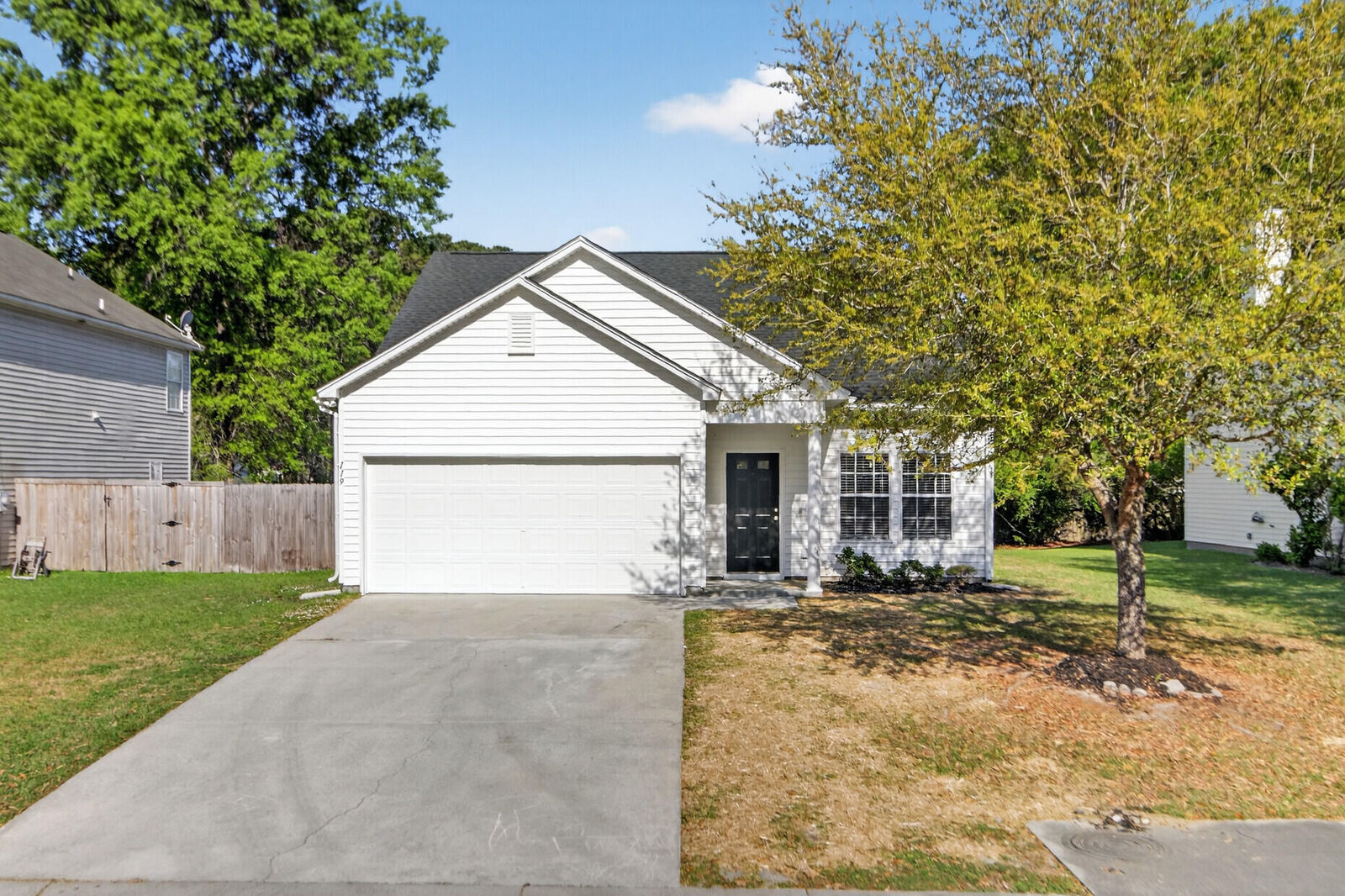 Property Photo: 119 Macallan Court SC 29483