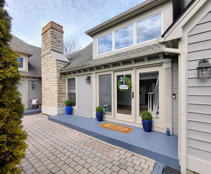 Property Photo: 8610 Craigston Court OH 43017