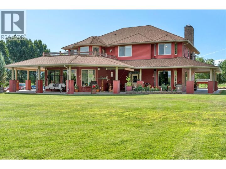 Property Photo: 8705 Road 22 Road BC V0H 1T1