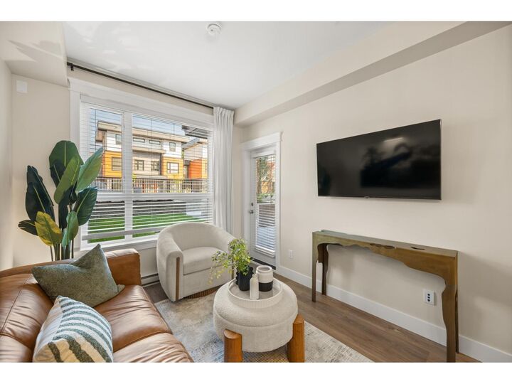 Photo de la propriété:  8233 208B Street Street A633  BC V2Y 4M7 