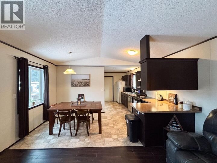 Property Photo: 4821 Crescentwood Drive BC V0A 1E0
