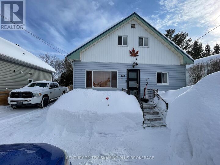 Property Photo:  402 Farah Avenue  ON P0J 1P0 