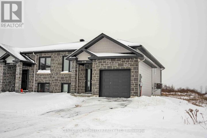 Property Photo:  238 East Ridge Drive  ON K6H 7N2 