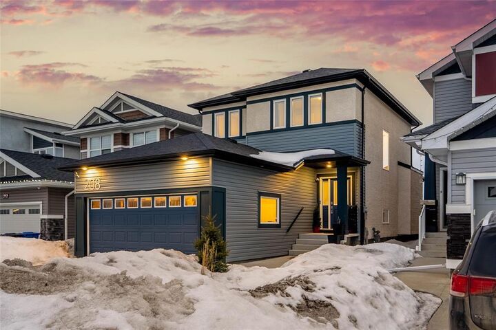 Property Photo: 208 Atlas Crescent MB R2V 5A8