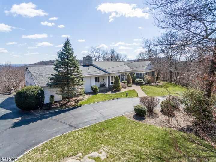 Property Photo:  758 Ridge Road Ter  NJ 07405 