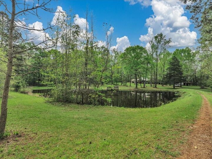 Property Photo:  235 County Barn Rd  TX 75904 