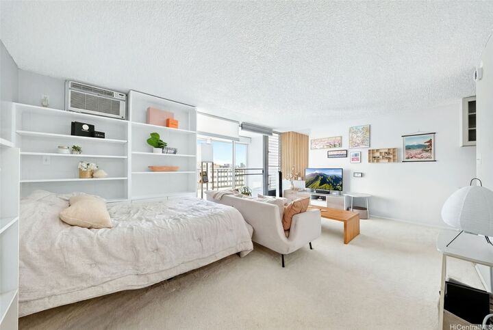 Property Photo: 1419 Dominis Street 1007 HI 96822