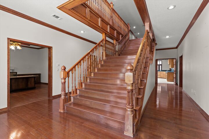 Property Photo:  2404 York Avenue  TX 79407 