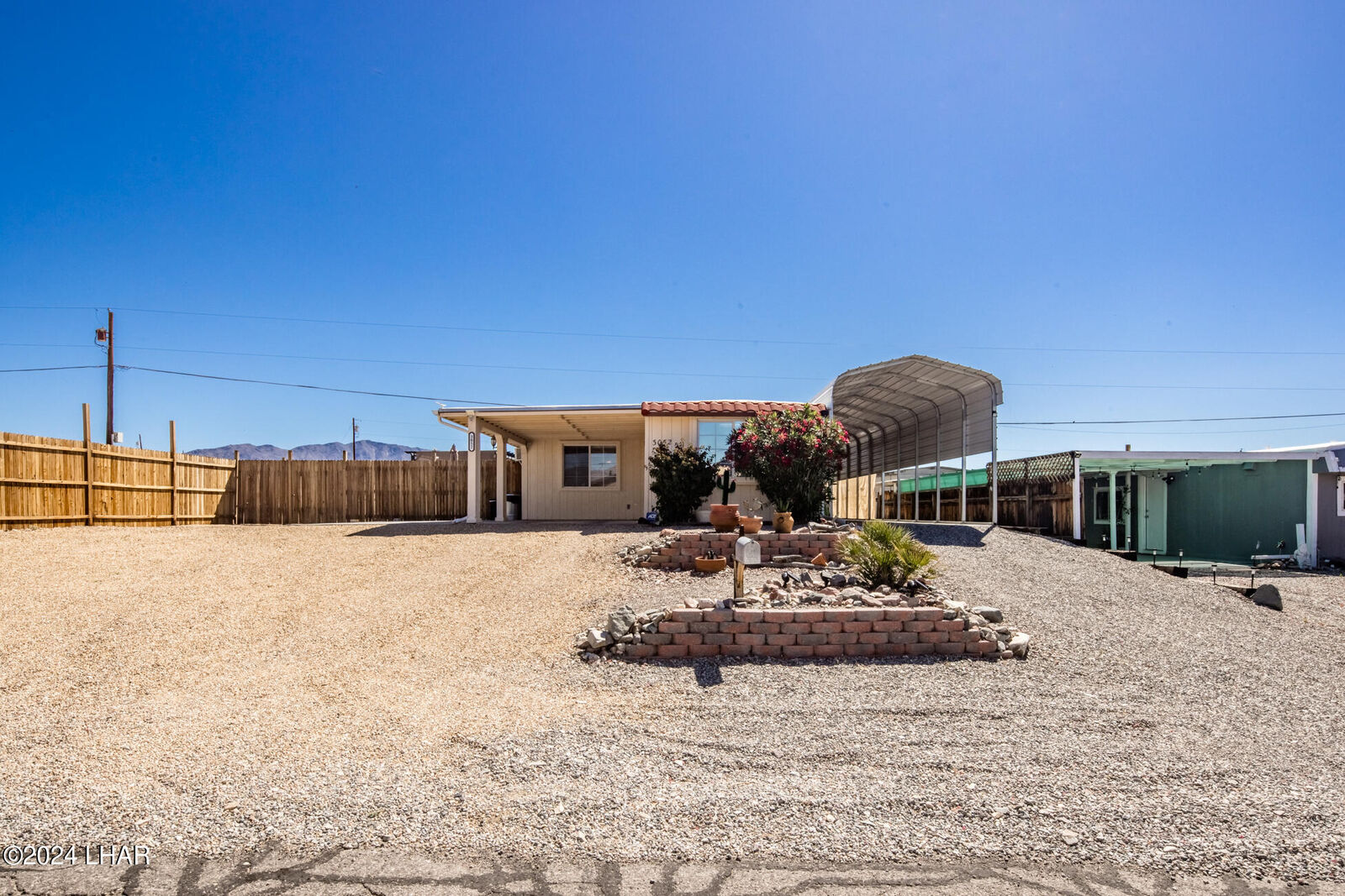 Property Photo:  3052 Erwin Ln  AZ 86404 