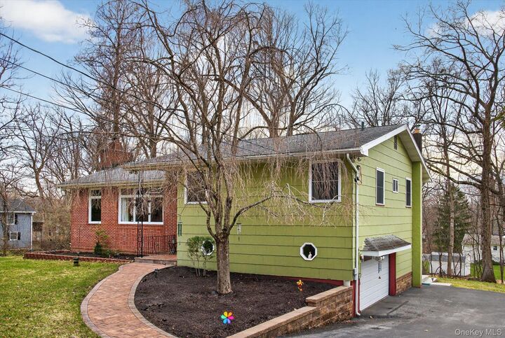 Property Photo: 313 Chestnut Avenue NY 12553