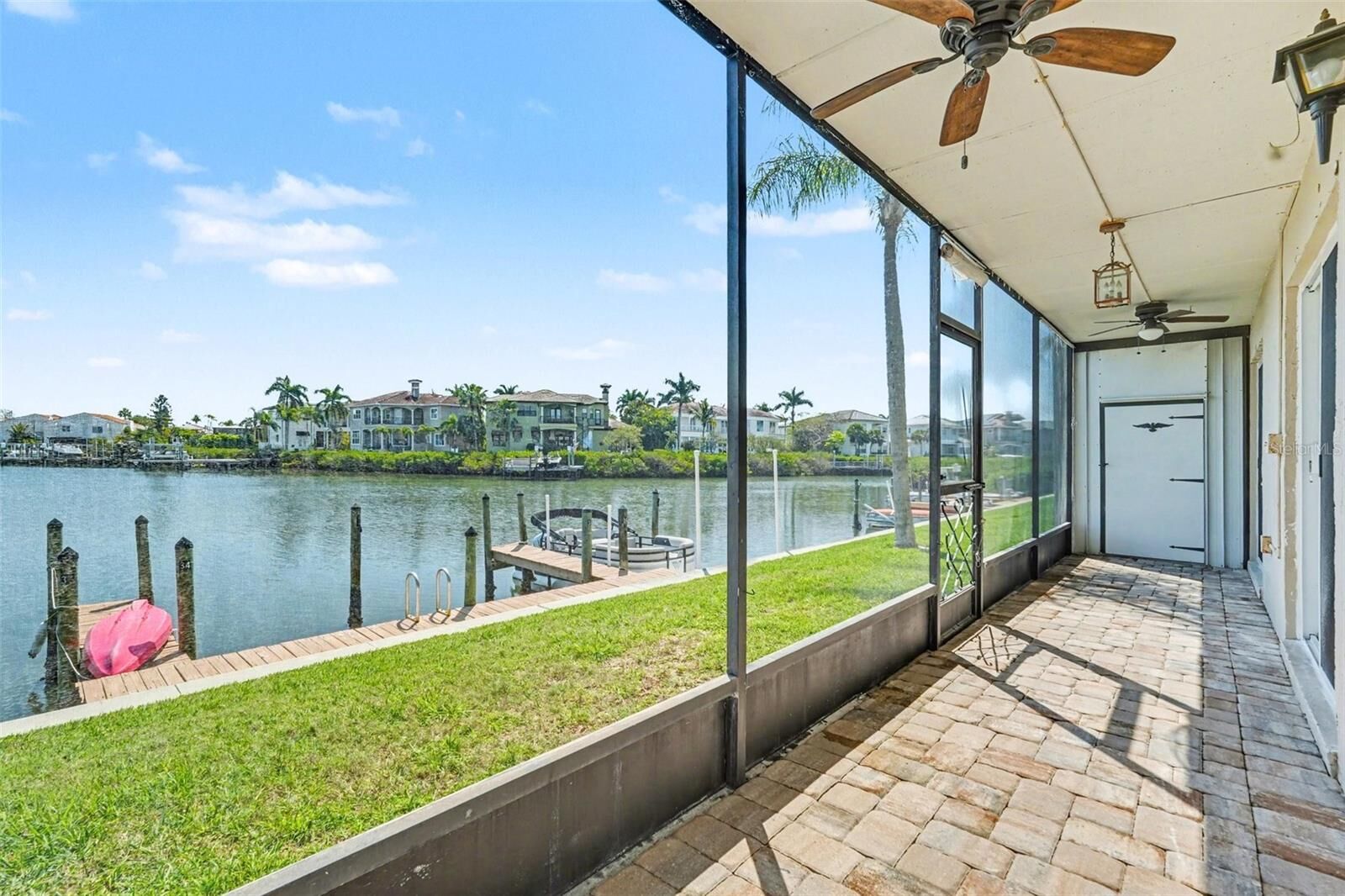Property Photo: 8828 Bay Pointe Drive 104 FL 33615