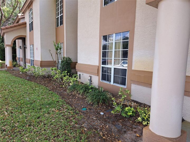 Property Photo:  4613 Gate Place 104  FL 32811 