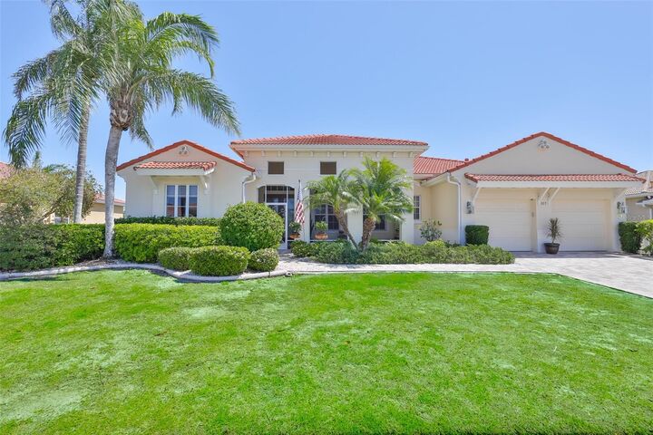 Property Photo:  307 Noble Faire Drive  FL 33573 