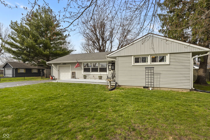 Property Photo: 1118 Orchard Lane IN 46131