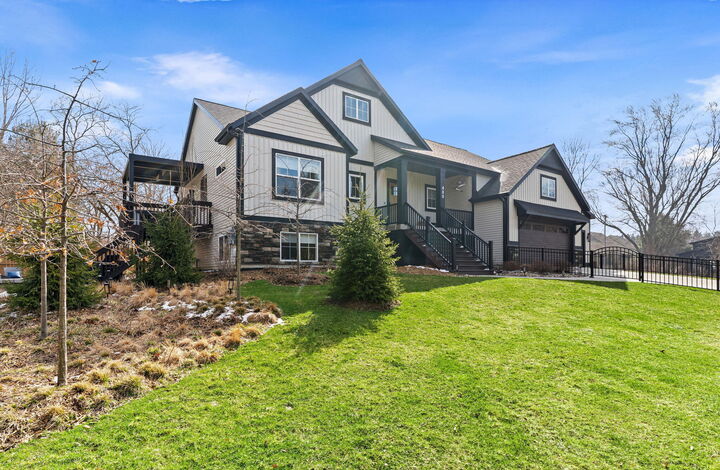 Property Photo:  489 S Union Street  MI 49406 