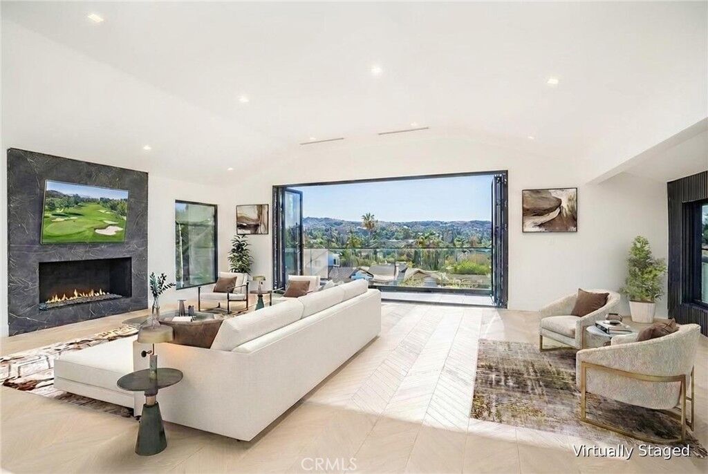 Property Photo:  18827 Edleen Drive  CA 91356 