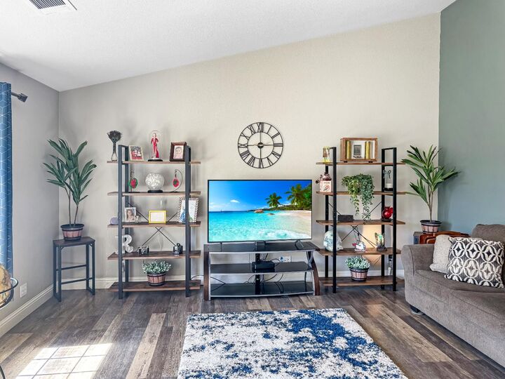 Property Photo: 2101 Gravel Gulch Court CA 95614