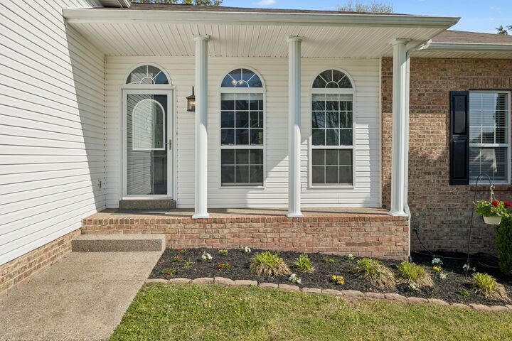 Property Photo: 3251 Nina Cir TN 37087