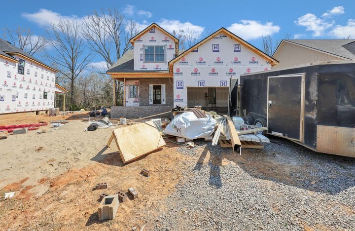 Property Photo: 349 Chase Dr TN 37043