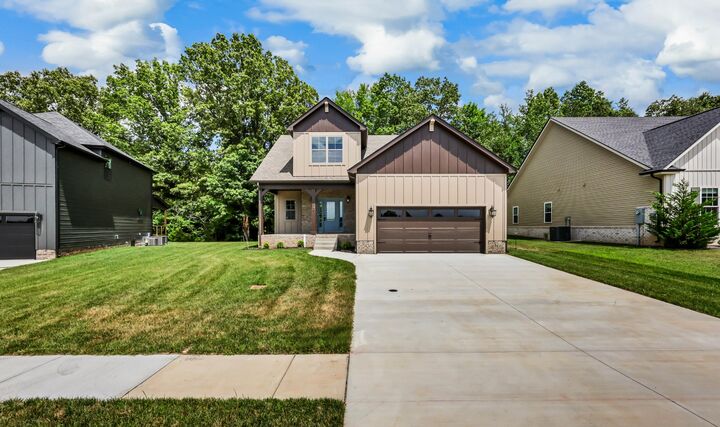 Property Photo:  349 Chase Dr  TN 37043 