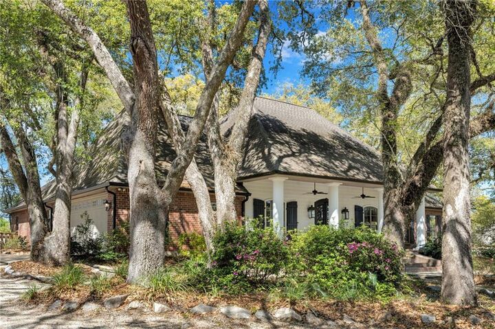 Property Photo:  11311 Highway 22  LA 70454 