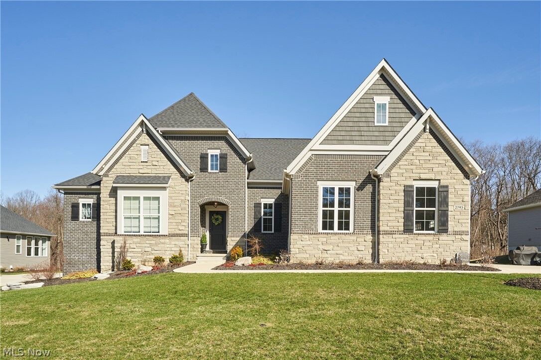Property Photo:  2793 Galway Drive  OH 44212 