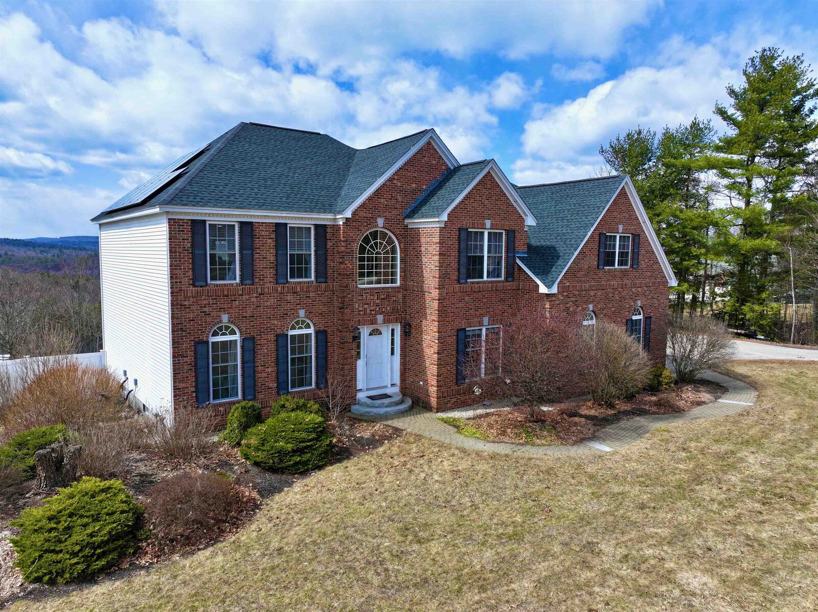 Property Photo: 115 Roosevelt Road NH 03281