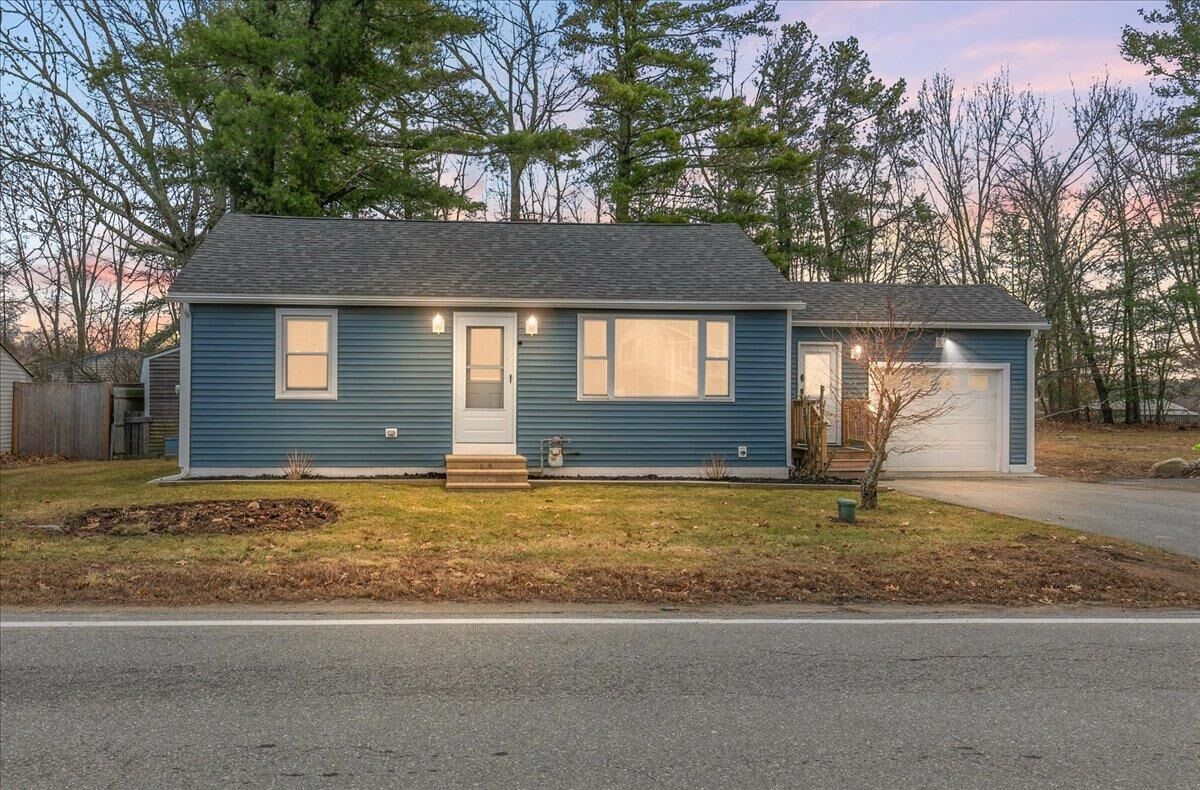 Property Photo:  18 Old Road  NH 03865 