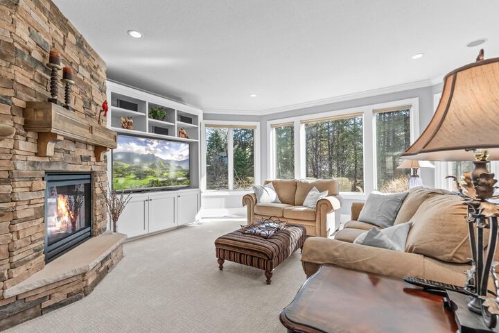 Property Photo:  2150 Pinehurst Drive  MN 55317 