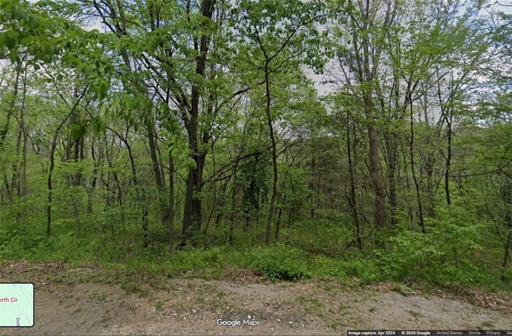 Property Photo:  Chelmsworth Circle  AR 72715 