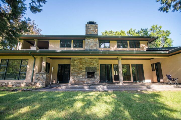 Property Photo: 2440 Hugo Road OR 97532