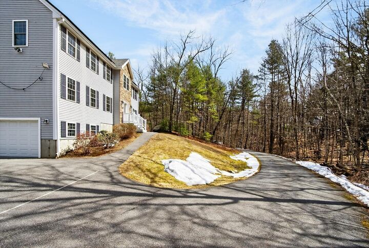 Property Photo:  5 Notown Rd  MA 01473 