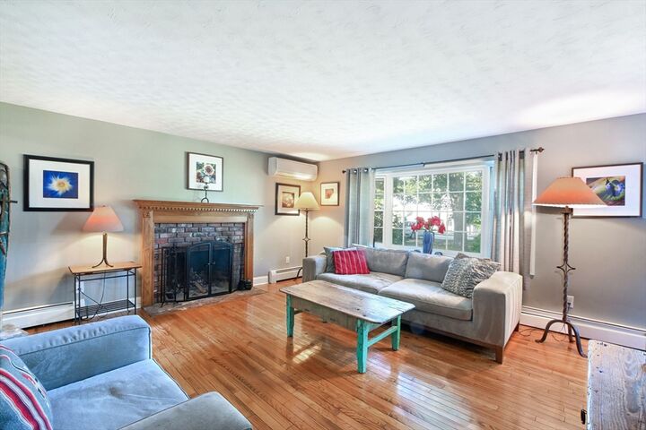 Property Photo:  679 N Falmouth  MA 02556 