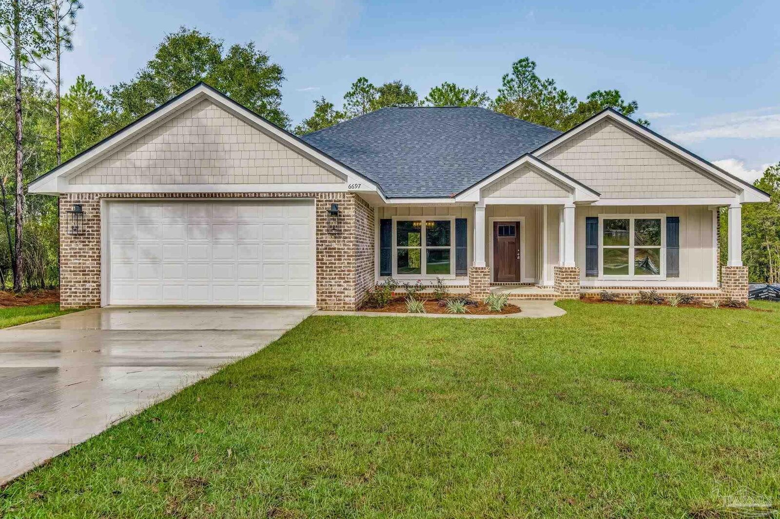 Property Photo: 4316 Watkins St FL 32571