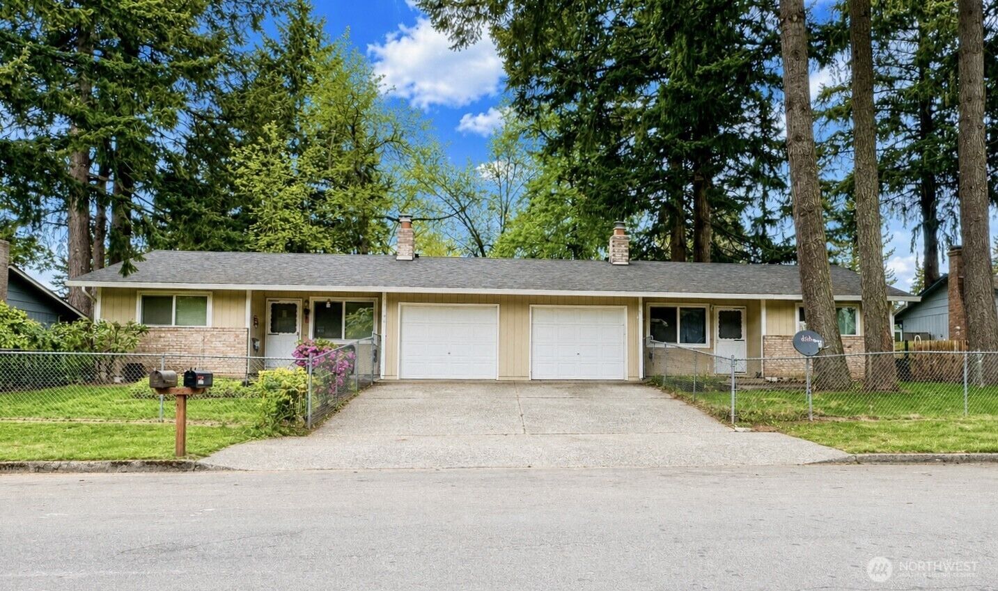 Property Photo:  14108 NE 13th Street  WA 98684 