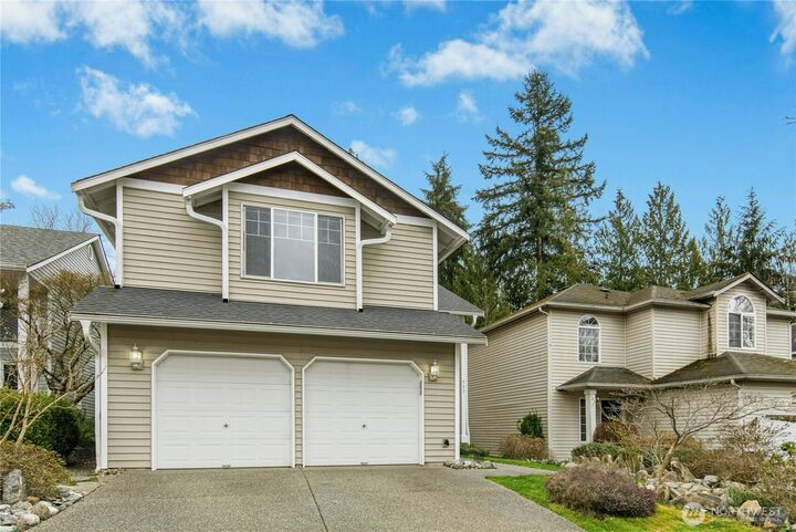 Property Photo:  711  123rd Avenue NE  WA 98258 
