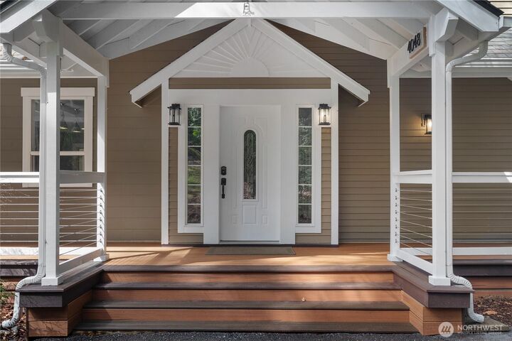 Property Photo:  4048  Boardman Court NW  WA 98502 