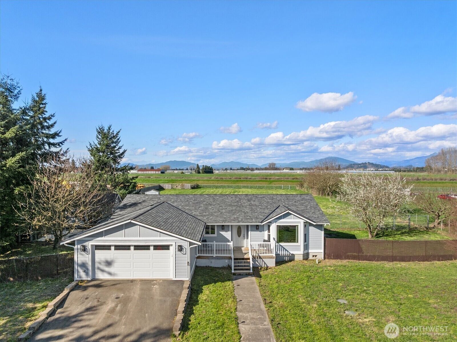 Property Photo:  17771  Dunbar Road  WA 98273 