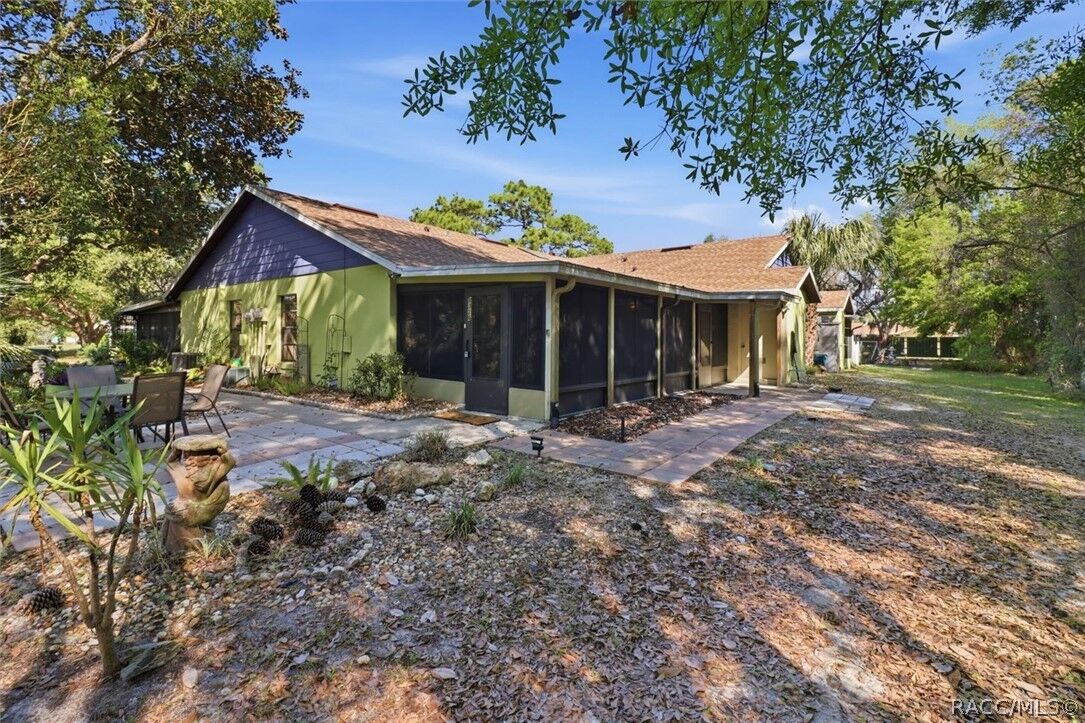 Property Photo:  8326 W Earl Loop  FL 34446 