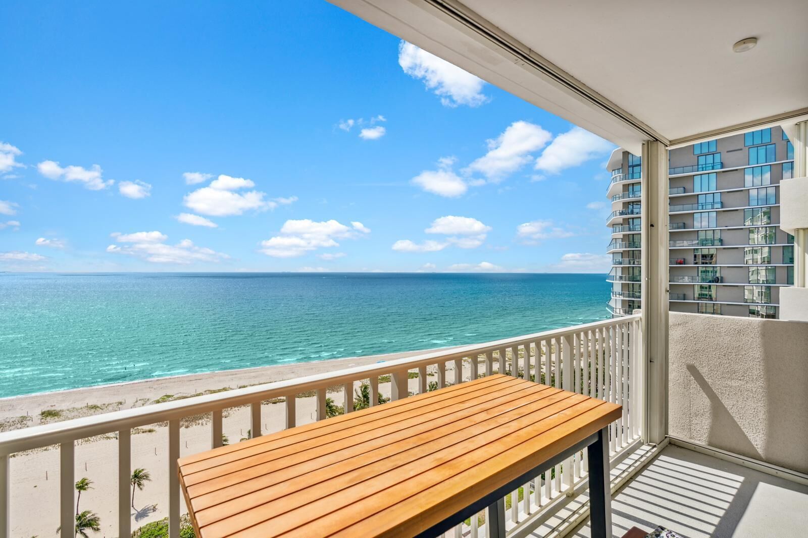 Property Photo:  750 N Ocean Boulevard 1507  FL 33062 