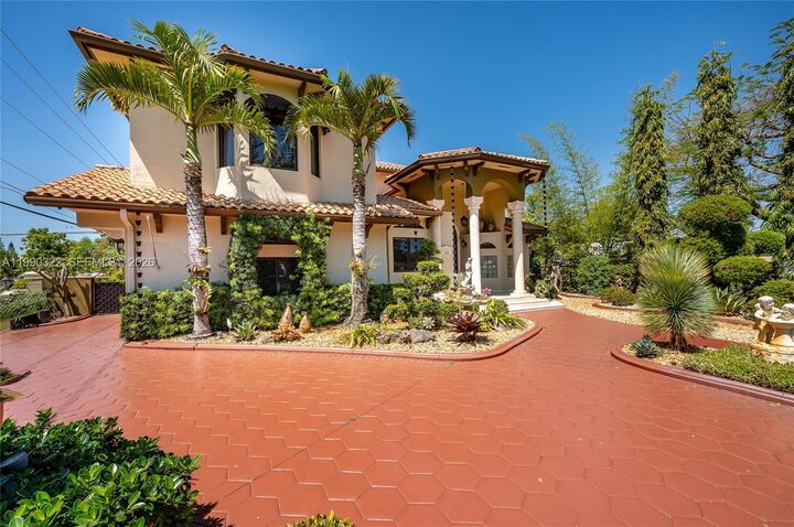 Property Photo:  588 Miller Dr  FL 33166 